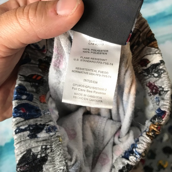 NFL kids small pajama top great condition! Helmets - Picture 3 of 3